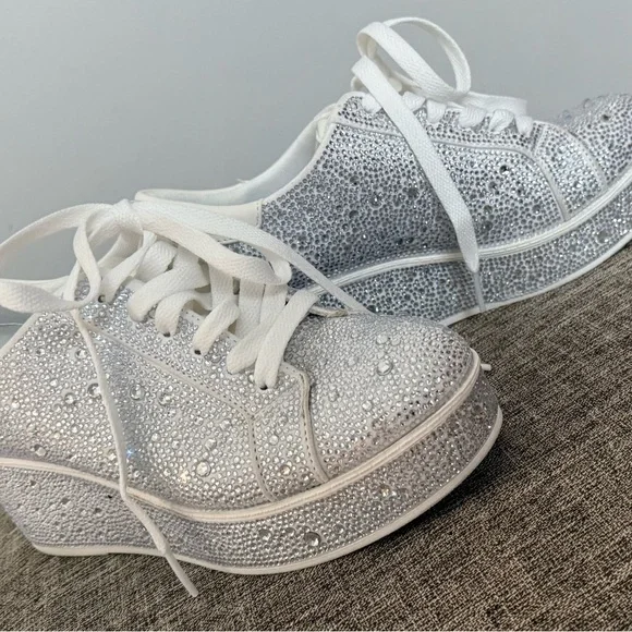 White Crystal Platform Lace-Up Sneakers - Women - Picture 5 of 5